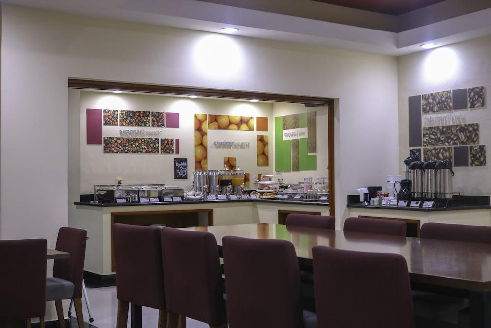 Hampton Inn Tampico Zona Dorada Εξωτερικό φωτογραφία